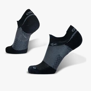 OS1st Black and Gray Performance Ankle Socks